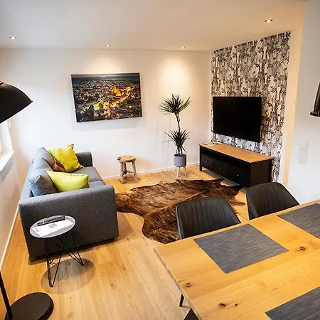 Q-stall Am Poppenberg * Brilon