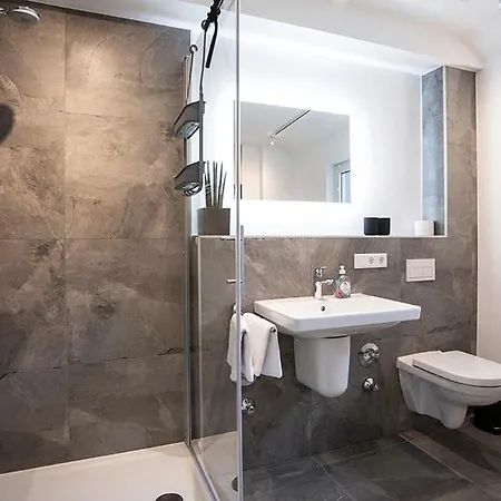 Q-stall Am Poppenberg * Brilon